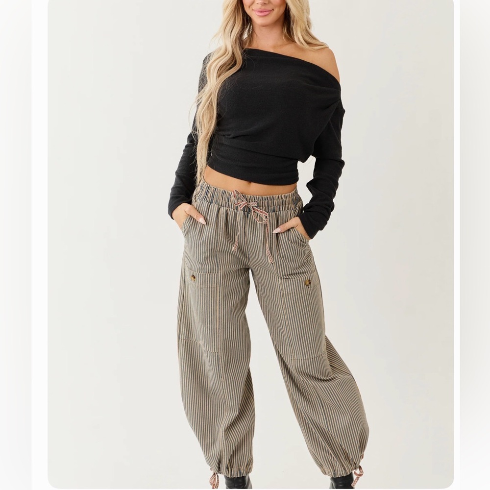 NWOT Striped Wide-Leg Drawstring Pants ✨